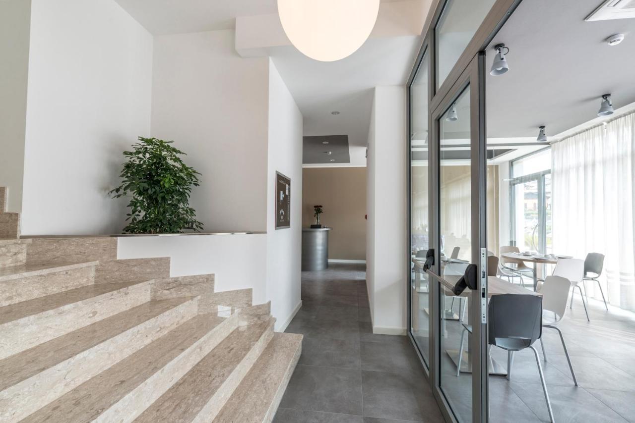 Albergo Garni Francesco Torbole Sul Garda ภายนอก รูปภาพ